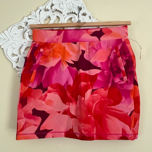 T by Talbots Skort NWT - Picture 2 of 8